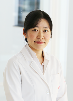 一柳亜貴子